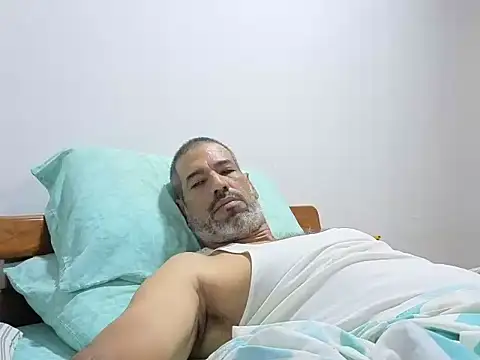 jackbigcock11 online show from June 22, 10:42 am