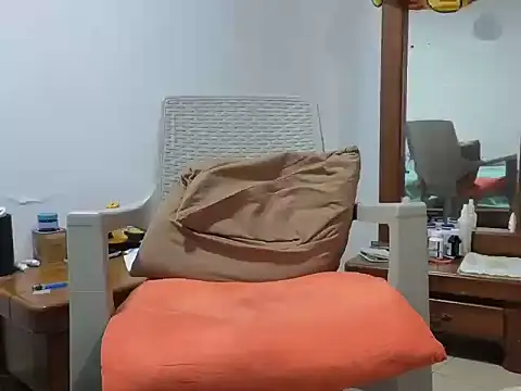 jackbigcock11 online show from June 19, 2:22 pm