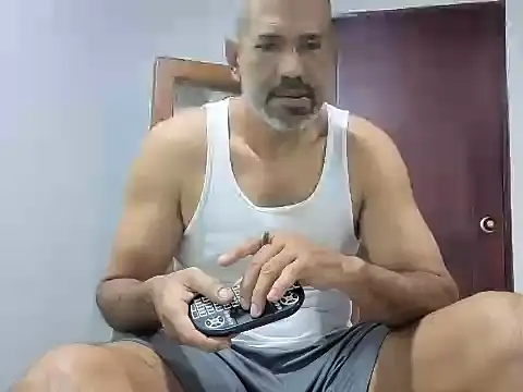 jackbigcock11 online show from June 9, 12:40 pm