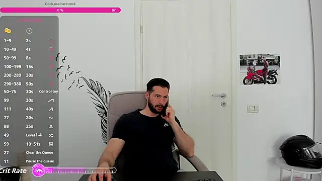 ZackFraser online show from April 22, 8:08 am