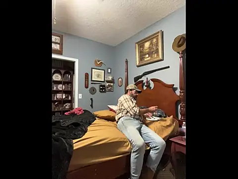 Onesieboy4daddys online show from May 7, 2:33 am