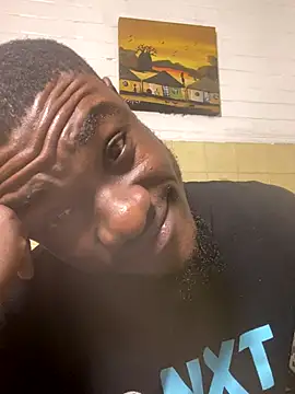 Snapshot of Pinepool21 chatting on October 31, 12:45 am Pinepool21 online show from October 31, 12:45 am