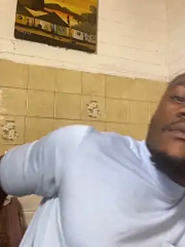 Snapshot of Pinepool21 chatting on November 1, 8:13 pm Pinepool21 online show from November 1, 8:13 pm