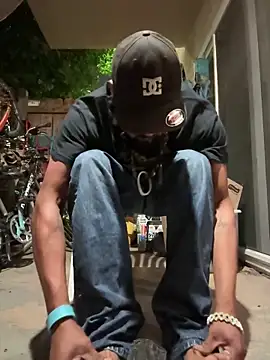 MrDickUdown24 7 online show from October 25, 8:16 am