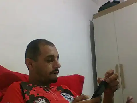 Pauzuudo01 online show from October 25, 11:39 pm