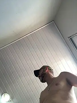 Maiconp78 online show from April 3, 3:09 pm