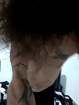 Sluckkkbigdk online show from April 18, 6:37 am