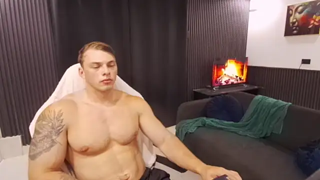 YourHotGreg online show from May 10, 1:29 am