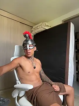 Snapshot of sendfer chatting on October 30, 8:43 pm sendfer online show from October 30, 8:43 pm