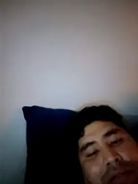 Alejo150893 online show from September 20, 5:18 am