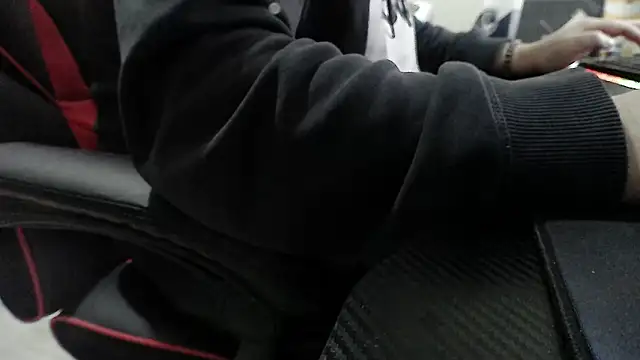 Dandi19 online show from January 31, 8:18 pm