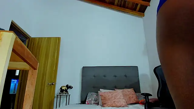sexy blackman3606 online show from June 15, 10:24 pm