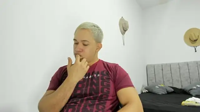 Valerioe online show from April 28, 4:33 pm