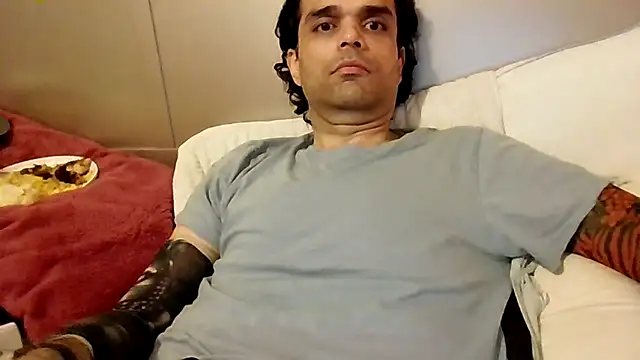 GForceSavage online show from November 29, 9:33 am