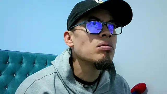 diego sw09 online show from January 12, 5:50 pm