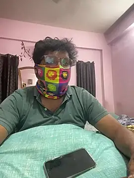 Snapshot of Yours_Teluguboii chatting on January 29, 9:39 pm Yours Teluguboii online show from January 29, 9:39 pm