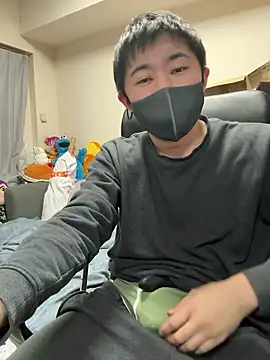 kentyken online show from April 25, 1:41 pm