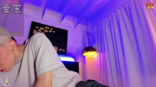 Angel Snowhotxxx online show from December 21, 10:41 pm