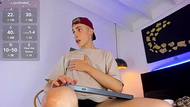 Angel Snowhotxxx online show from February 21, 11:01 am