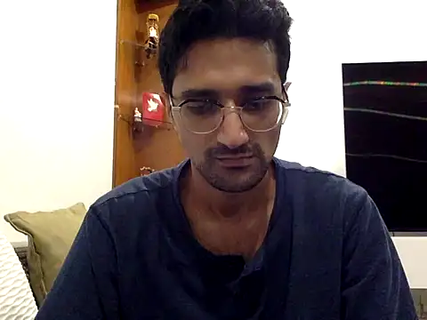Snapshot of Carmelia10 chatting on January 17, 11:33 pm Carmelia10 online show from January 17, 11:33 pm