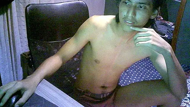 Luchitodiaz6969 online show from November 4, 4:13 am