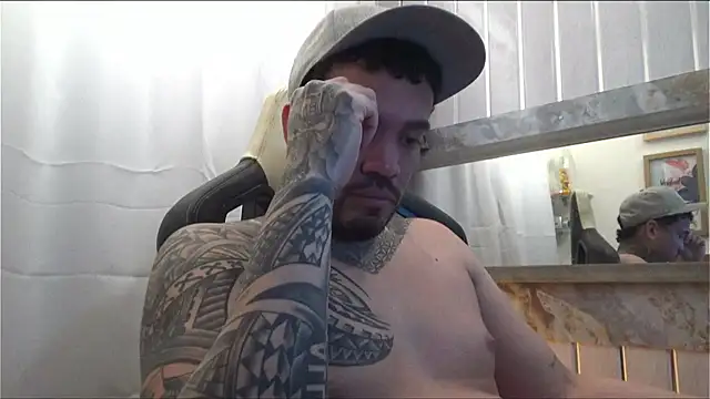 Snapshot of Angel_sex_latin chatting on October 25, 6:48 am Angel sex latin online show from October 25, 6:48 am