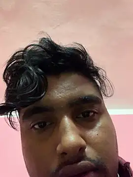 Snapshot of SweetFatBoy chatting on January 12, 1:16 pm SweetFatBoy online show from January 12, 1:16 pm