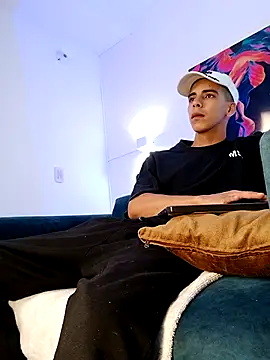 Restrepo300 online show from March 18, 6:55 pm