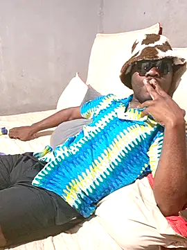 Petrossa online show from December 18, 12:01 pm