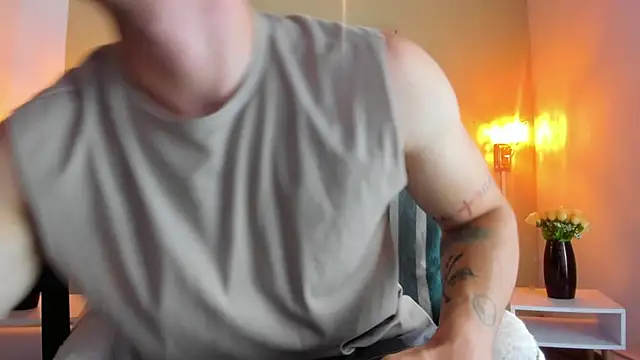 Snapshot of juan_prior chatting on October 21, 12:52 pm juan prior online show from October 21, 12:52 pm