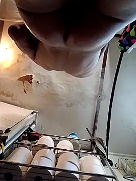 Snapshot of ySqmbVanbe chatting on October 23, 11:08 pm ySqmbVanbe online show from October 23, 11:08 pm