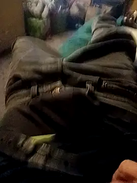 Snapshot of ySqmbVanbe chatting on October 14, 1:01 am ySqmbVanbe online show from October 14, 1:01 am