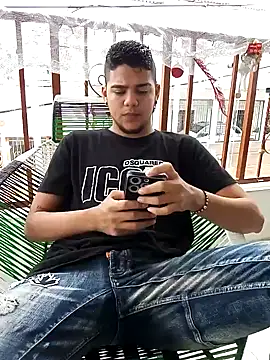 Nathan mason  online show from January 5, 9:14 pm