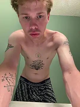 Mikeswanston online show from April 4, 9:45 pm