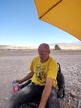 FloppyPickle4u online show from April 27, 8:58 pm