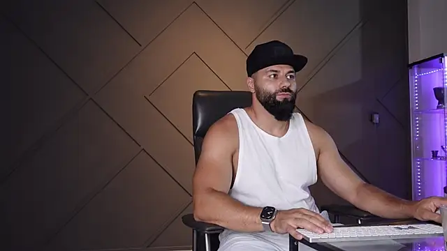 mattmasterss online show from June 22, 11:20 pm