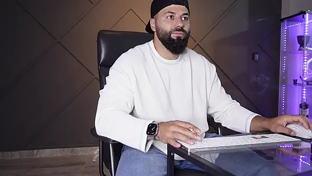 mattmasterss online show from June 23, 11:29 pm