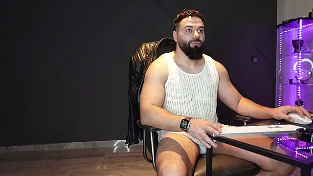 mattmasterss online show from March 27, 5:25 pm