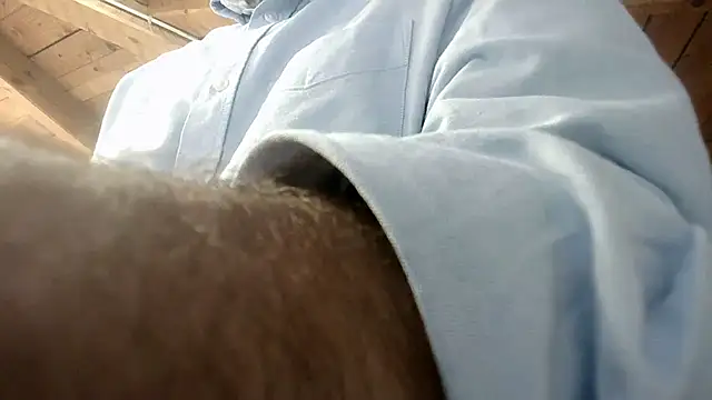 TWENTYONE0021 online show from November 13, 4:22 pm