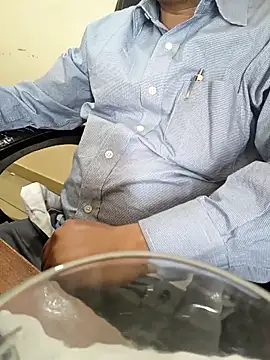 Hot-man39 online show from March 14, 7:59 am