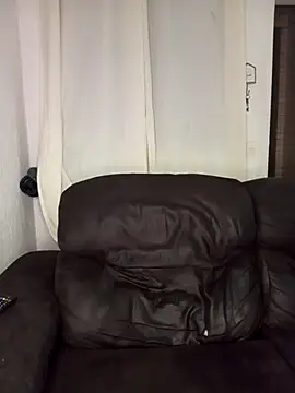 Aventureirobruto online show from February 7, 12:07 am