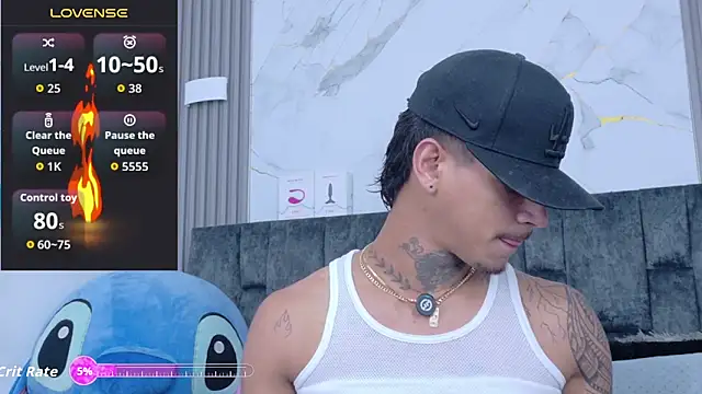 Snapshot of JAYCOB00 chatting on October 11, 7:34 am JAYCOB00 online show from October 11, 7:34 am