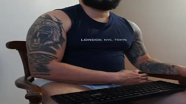 alexandergranda71 online show from March 5, 1:21 am