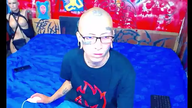 Snapshot of deivid_estrada chatting on September 16, 5:25 pm deivid estrada online show from September 16, 5:25 pm