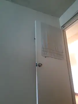 andresbigcock9 online show from October 26, 9:39 pm