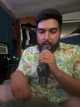 bigdickgio6923 online show from May 16, 10:30 pm