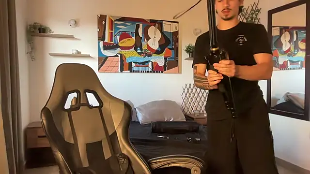 David Brown18 online show from January 31, 8:18 pm