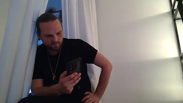 VitaminDrewFl online show from March 22, 4:06 am