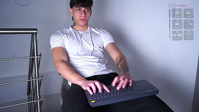 Josep Davies online show from November 22, 11:48 pm