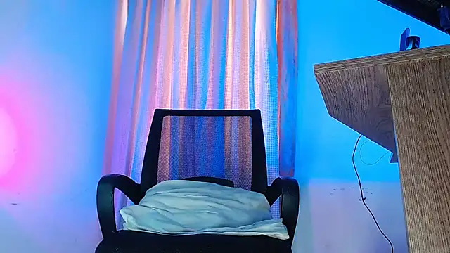 DanteSantoro online show from April 20, 7:16 pm